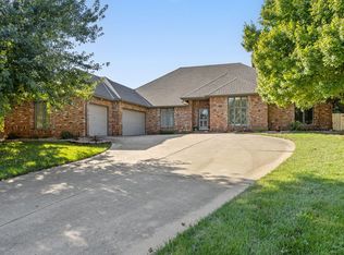 3873 E Eastmoor St, Springfield, MO 65809