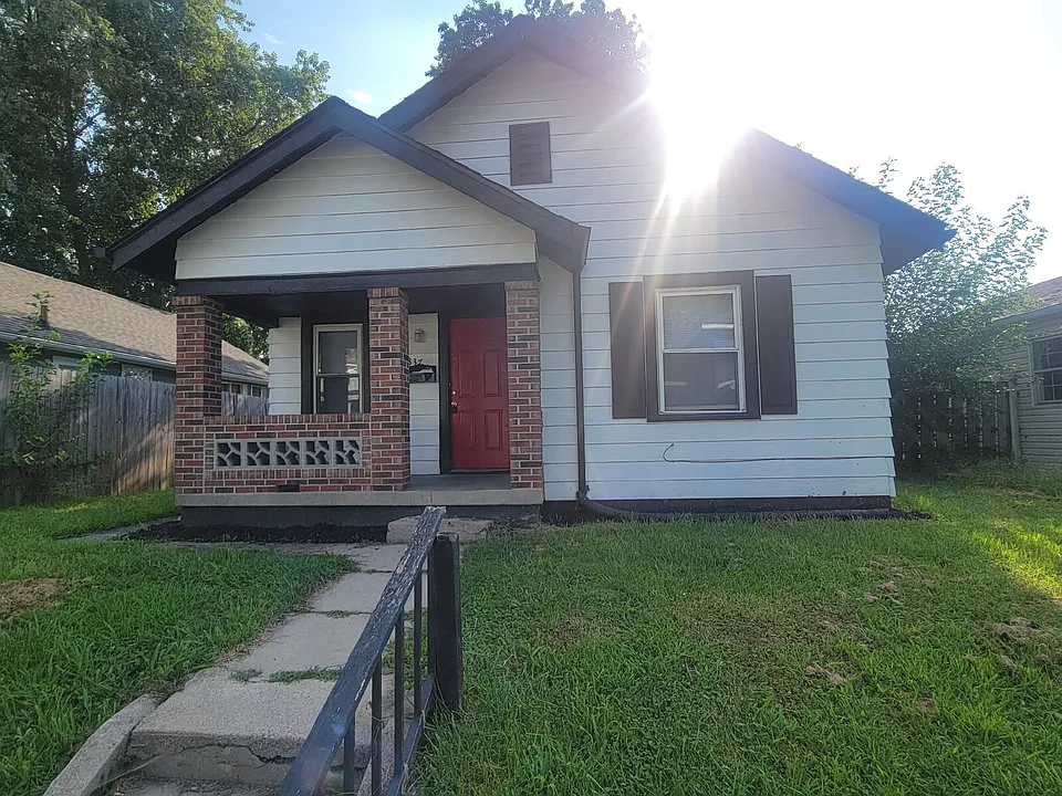 337 S Oakland Ave