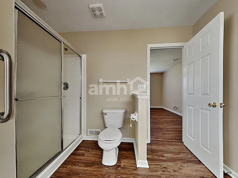 300 Water Ridge Ct — Photo 13