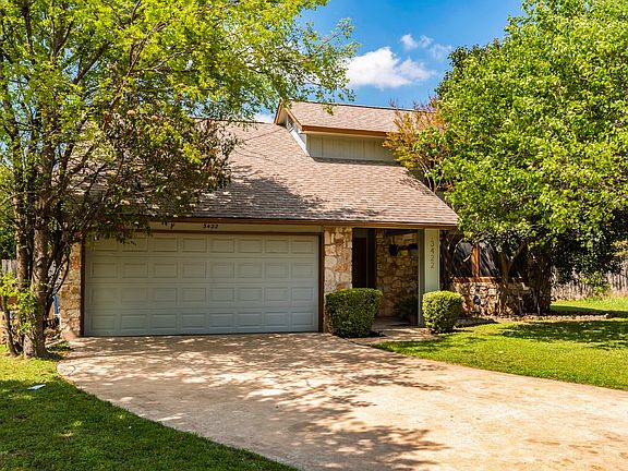 5th image of 3422 Galesburg Dr