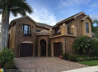 3460 Collonade Dr, Wellington, FL 33449