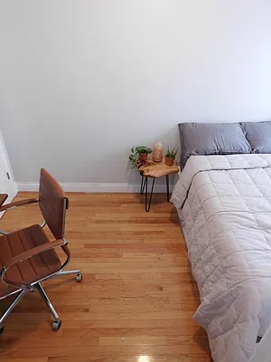 Rented by Flatiron Real Estate Advisors LLC | media 9