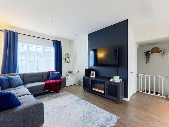 4th image of 11272 240th St #47