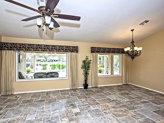 3rd image of 3177 N Snead Dr