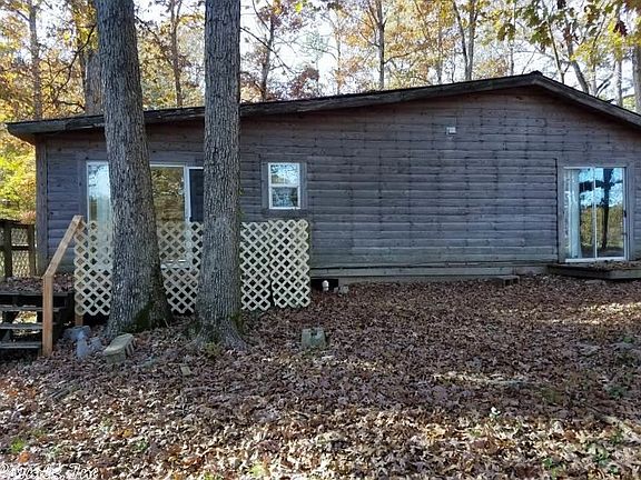 2nd image of 692 W Clearwater Dr