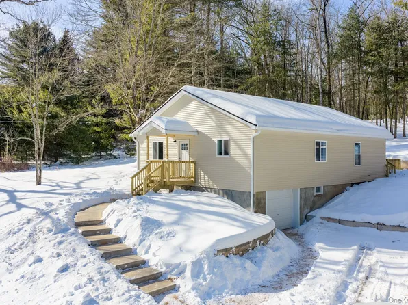 943 State Route 55, Eldred, NY 12732