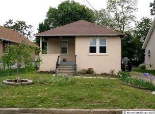 64 Morris Ave, Belford, NJ 07718