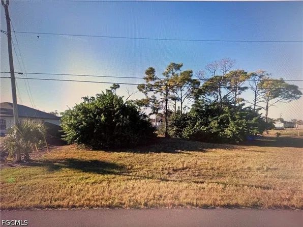 2010 NE 34th Ter, Cape Coral, FL 33909
