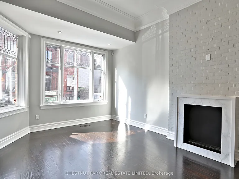 29 Draper St — Photo 2