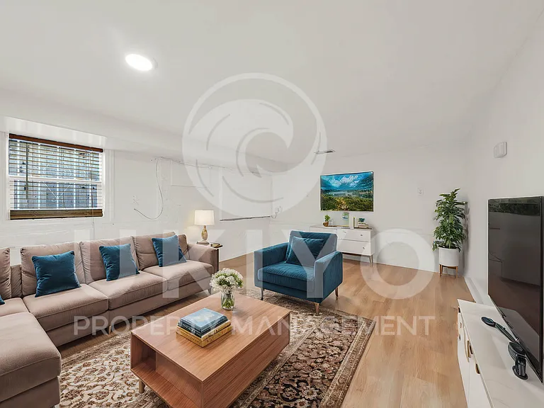 5201 Market St — Photo 41
