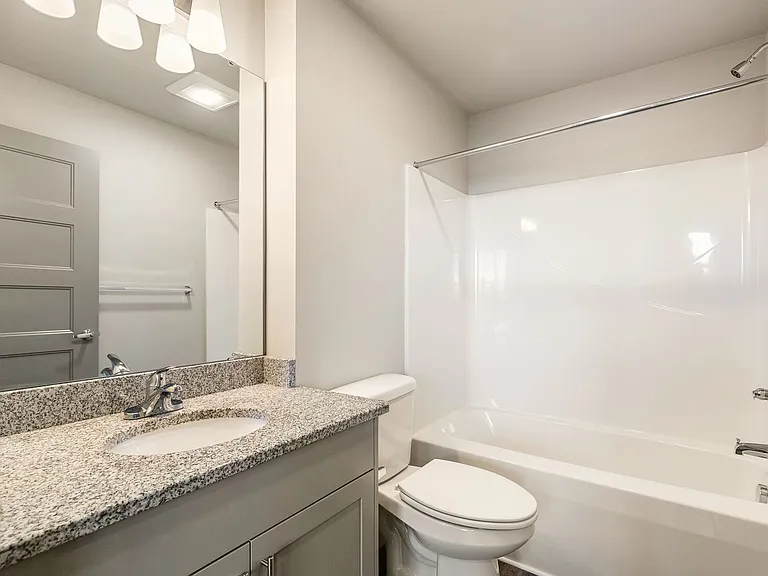 221 Prince Ave — Photo 20