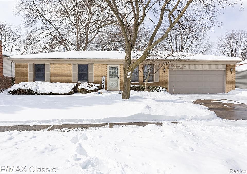 1st image of 1612 Brookview Dr