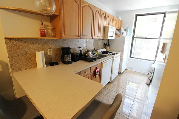 Rented by Luxor Homes & Investment Realty | media 14