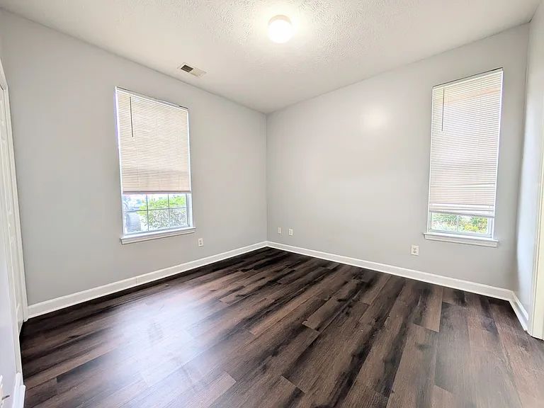 484 River Oaks Dr #62E — Photo 19