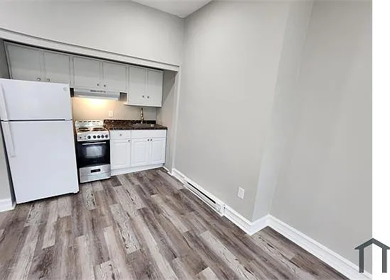 818 W Walnut St #5 — Photo 5
