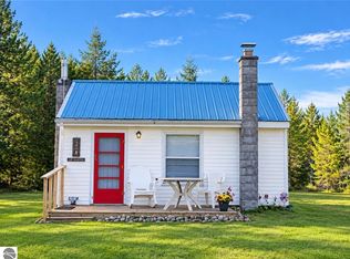 5956 Kniss Rd SE, Kalkaska, MI 49646