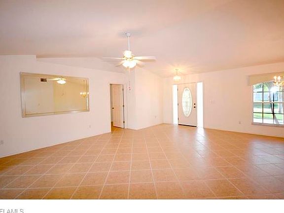 4th image of 407 SE 17th St