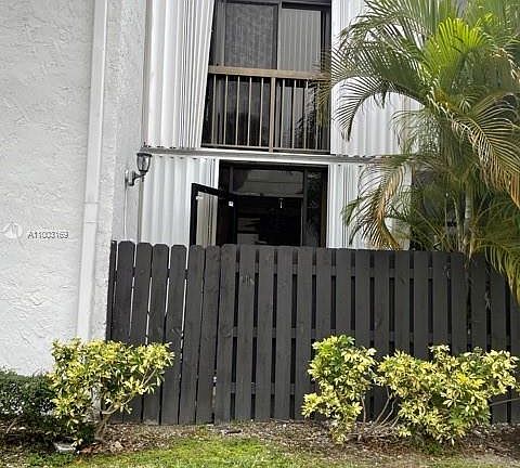 3rd image of 9443 Fontainebleau Blvd APT 109