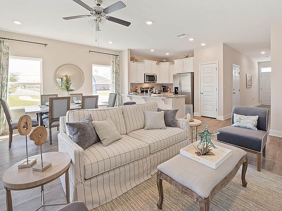 5th image of 9554 Nature Creek Cir