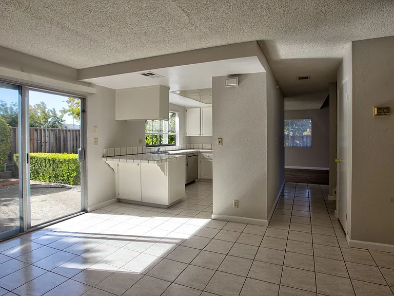 4299 Nerissa Cir — Photo 9