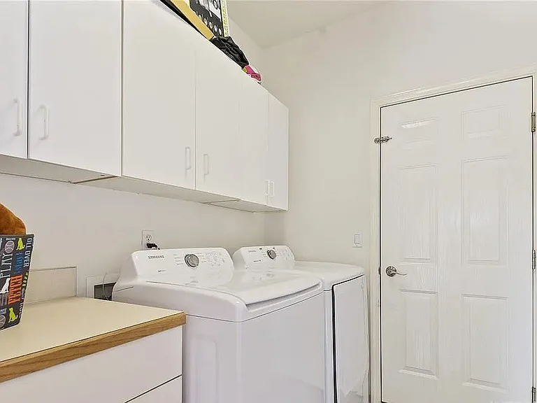 1845 E Griffon St — Photo 20