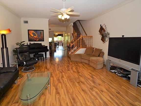 2nd image of 1772 Arabian Ln