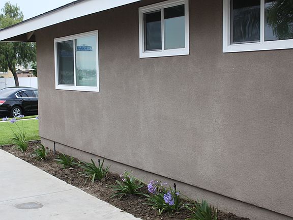 2nd image of 10132 Beatrice Cir