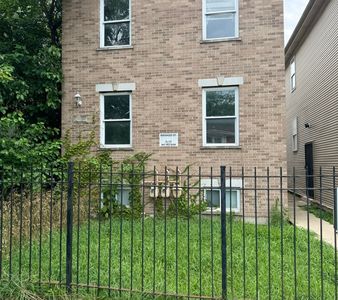 7914 S Greenwood Ave, Chicago, IL, 60619