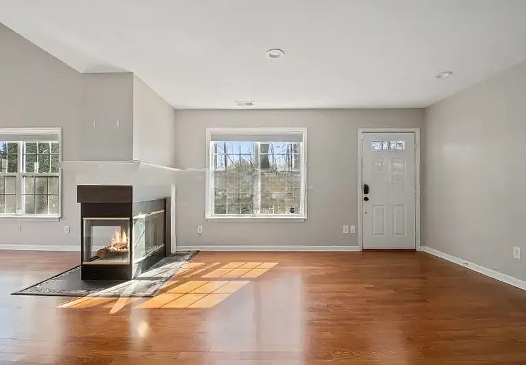8407 Southgate Commons Dr — Photo 9