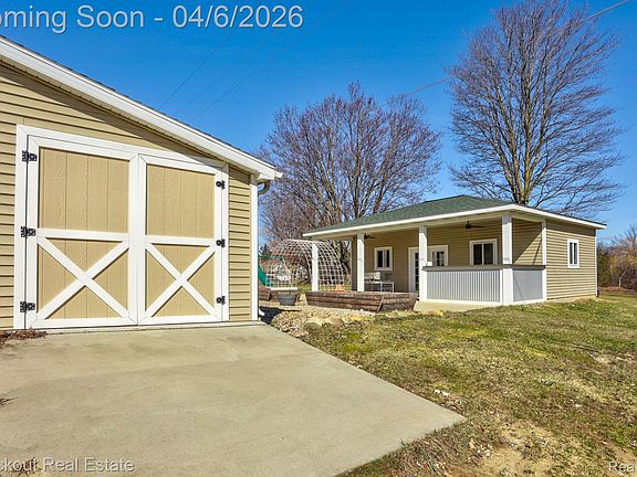 3rd image of 4480 Millington Rd