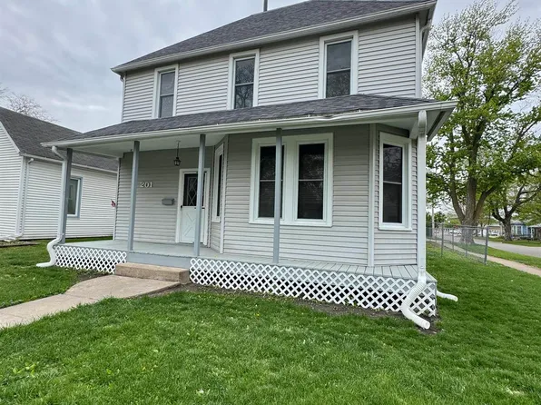 201 Ballard St, West Burlington, IA 52655