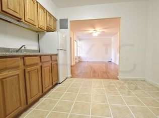 31-23 47th St #4GD, Astoria, NY 11103