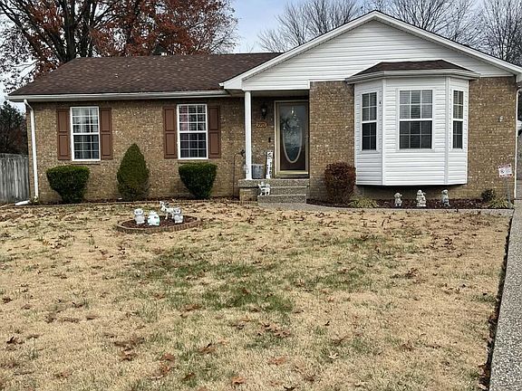 2nd image of 7901 Jennifer Ridge Pl