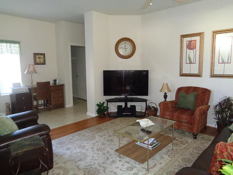6 Coburn Ln — Photo 11