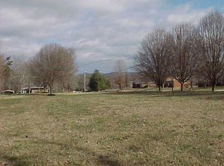 518 Crawford Cir, Sparta, TN 38583