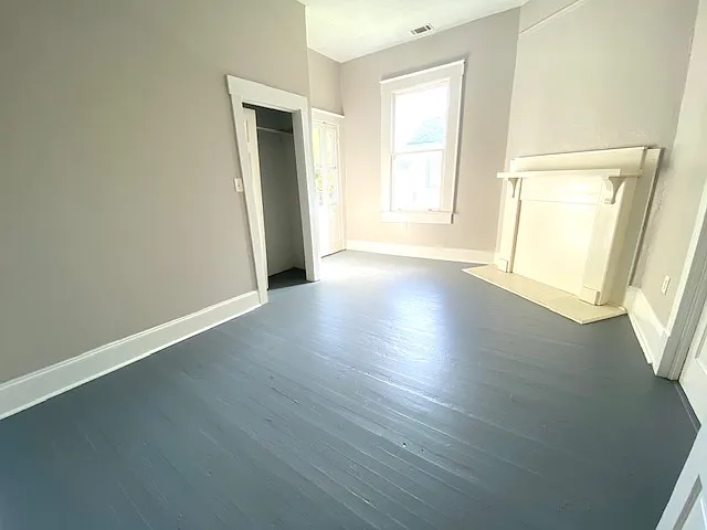 217 W 32nd St #B — Photo 10