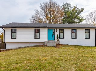 3310 Snaffle Rd, Lexington, KY 40513