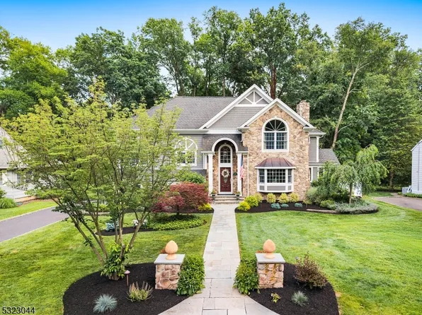 881 Village Green, Westfield Town, NJ 07090