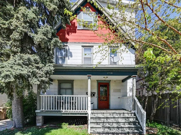 1910 E Washington Ave, Madison, WI 53704
