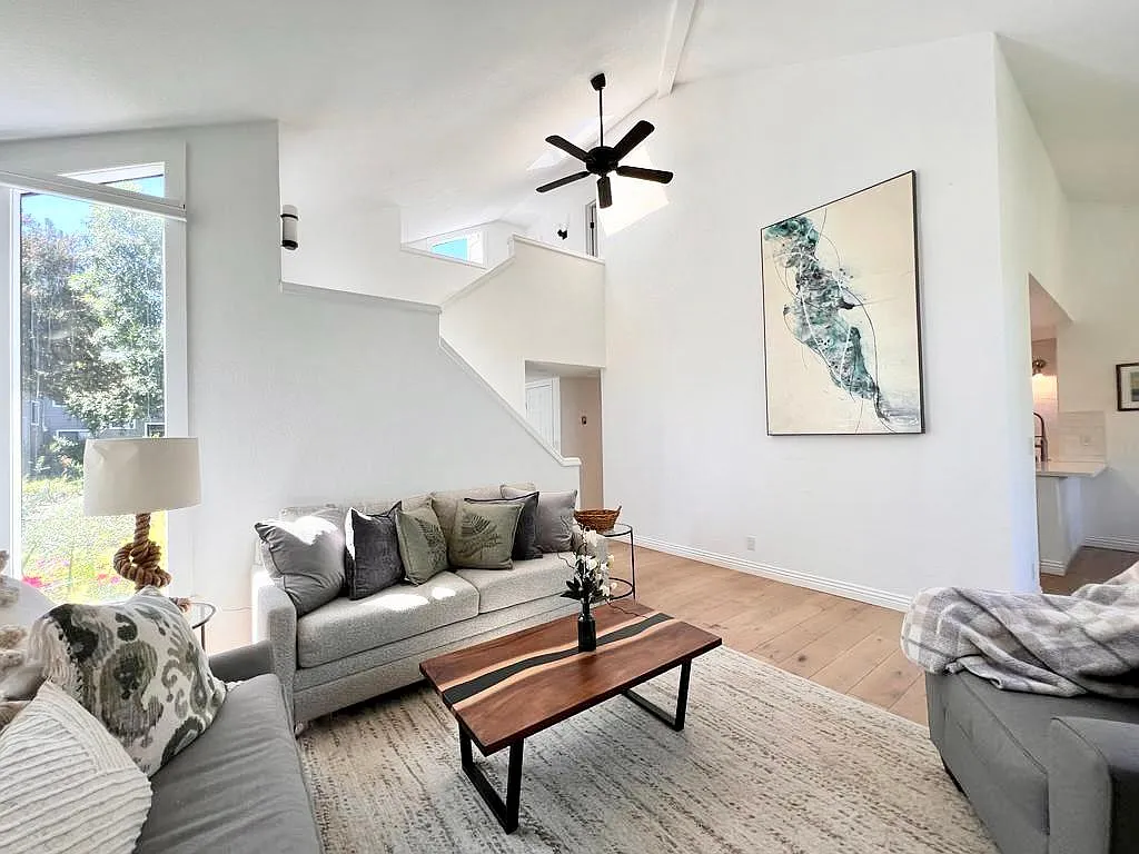 2080 Marich Way — Photo 4