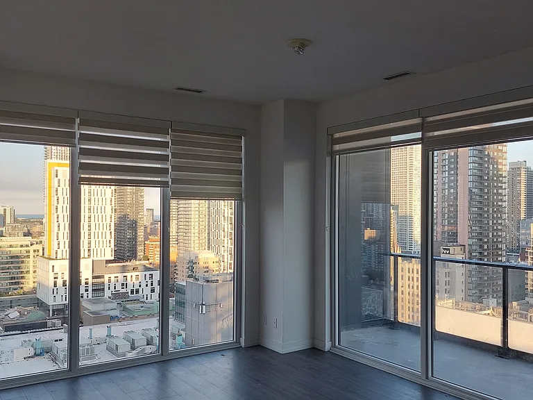 20 Edward St #2103 — Photo 5