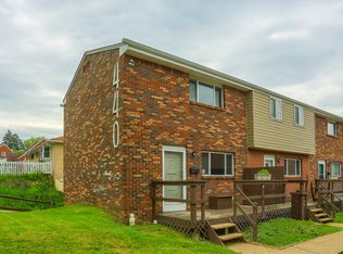 440 Brierly Ln #440, West Mifflin, PA 15122