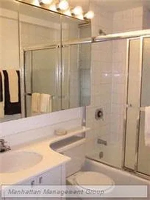 Rented by Manhattan Management Group | media 22