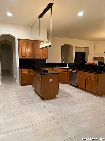 79 Stonewall Bnd — Photo 15