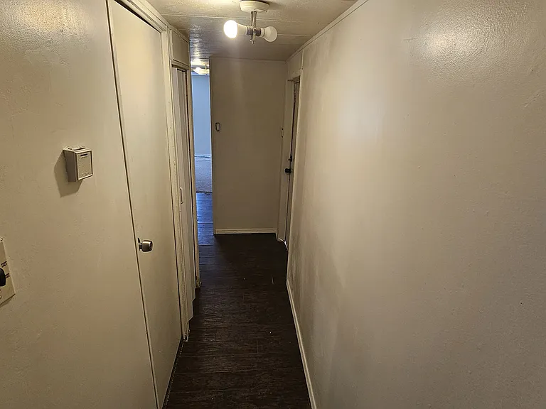 345 Nevada Dr — Photo 12