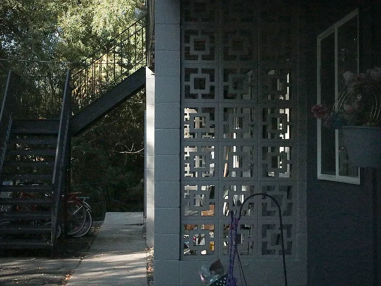 916 N Prospect St — Photo 10