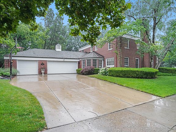 3rd image of 2055 San Lu Rae Dr SE