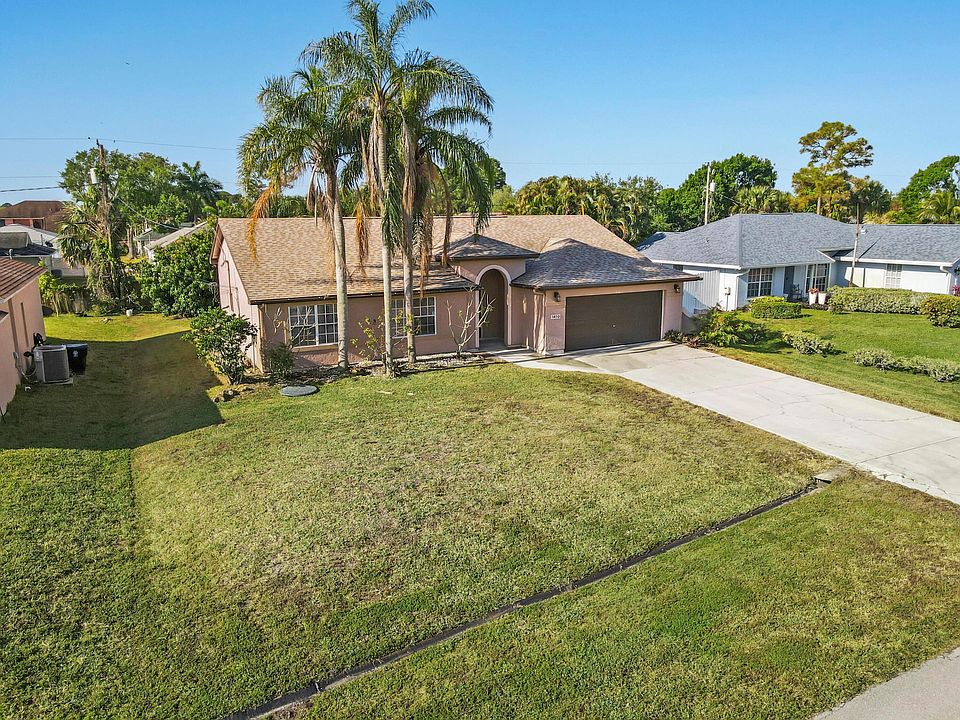 1st image of 1410 SW Prairie Circle