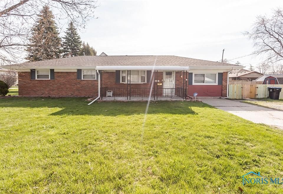 1st image of 307 S Whittlesey Ave
