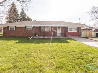 307 S Whittlesey Ave, Oregon, OH 43616